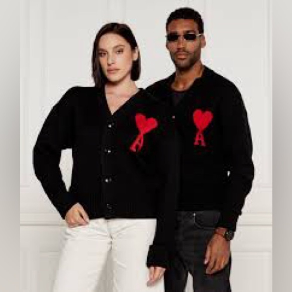 AMI PARIS | Ami de Coeur Wool Cardigan - gender neutral